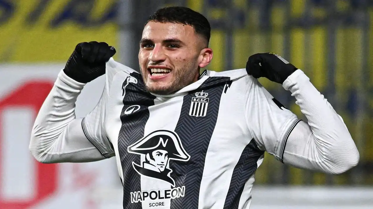 نادي شارلوروا يحسم موقفه المالي بشأن رحيل الجزائري ياسين تيطراوي صفوف الفريق